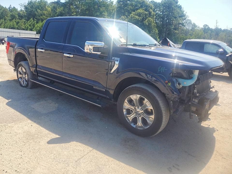 2023 FORD F150 SUPERCREW 4