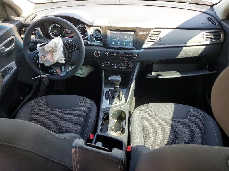 2019 KIA NIRO LX 8