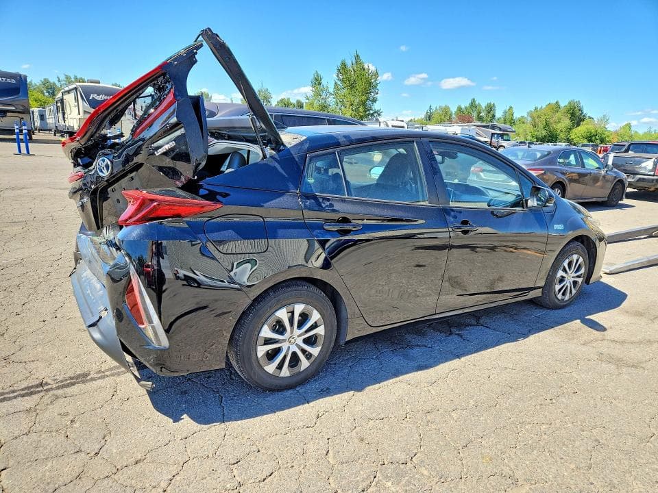 2022 TOYOTA PRIUS PRIME LIMITED LIMITED 3