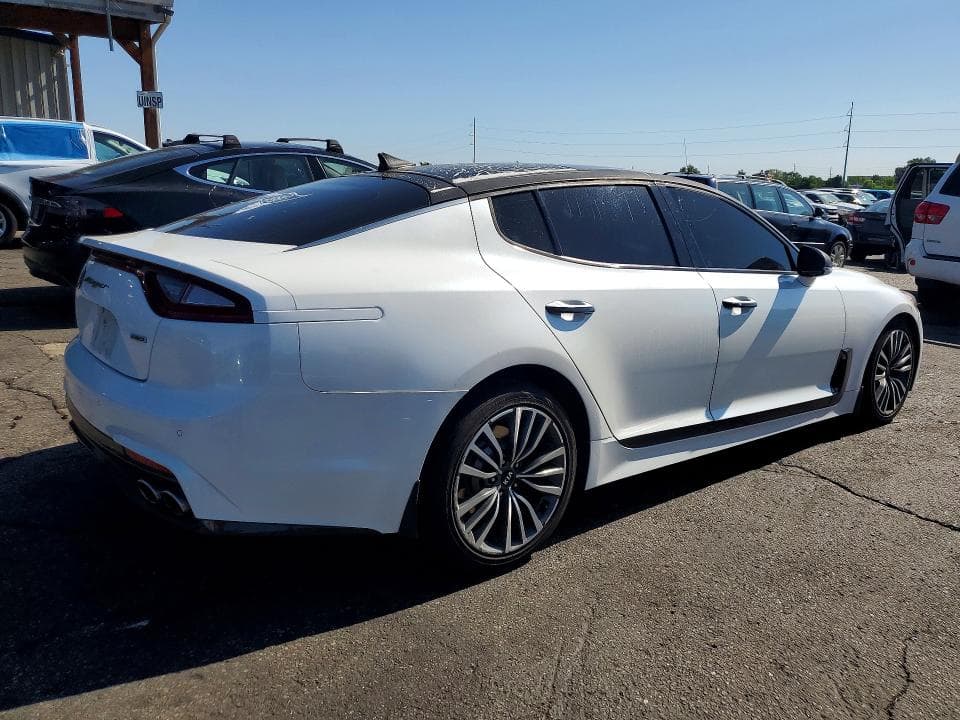 2018 KIA STINGER PREMIUM 3