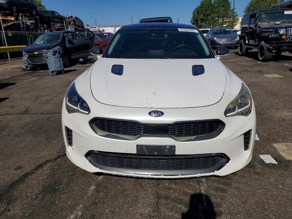 2018 KIA STINGER PREMIUM 5