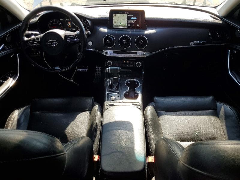 2018 KIA STINGER PREMIUM 8