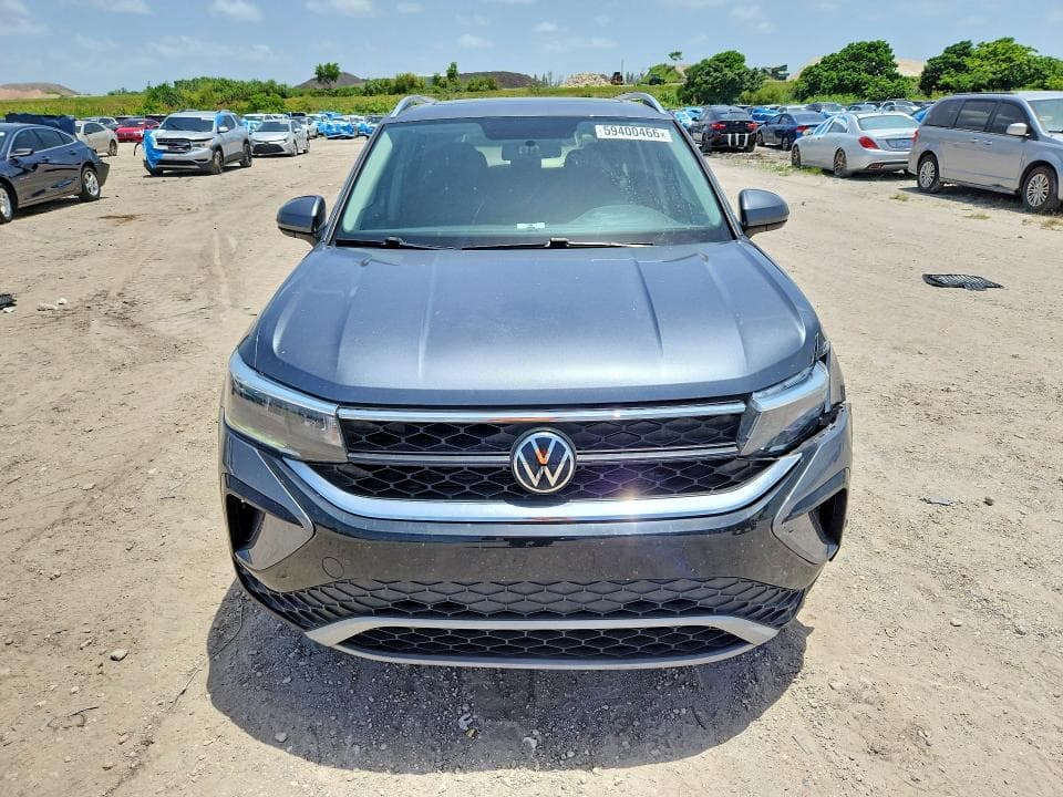2022 VOLKSWAGEN TAOS SE 5
