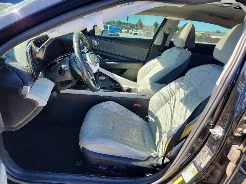 2023 HYUNDAI ELANTRA LIMITED 7