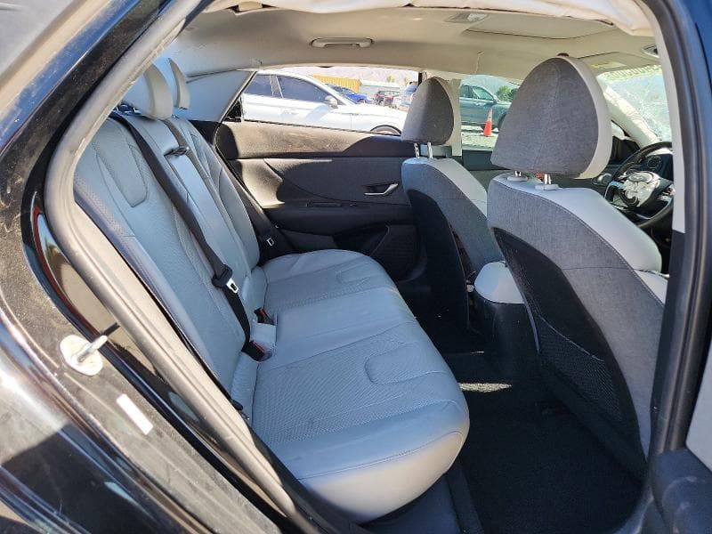 2023 HYUNDAI ELANTRA LIMITED 10