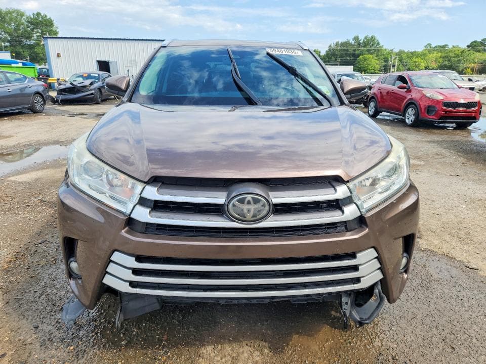 2019 TOYOTA HIGHLANDER XLE 5