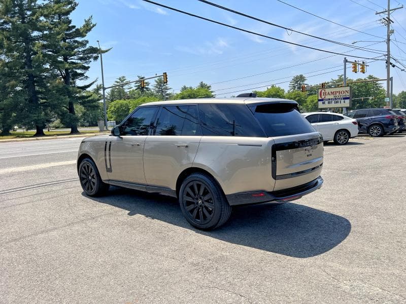 2023 LAND ROVER RANGE ROVER SE 3