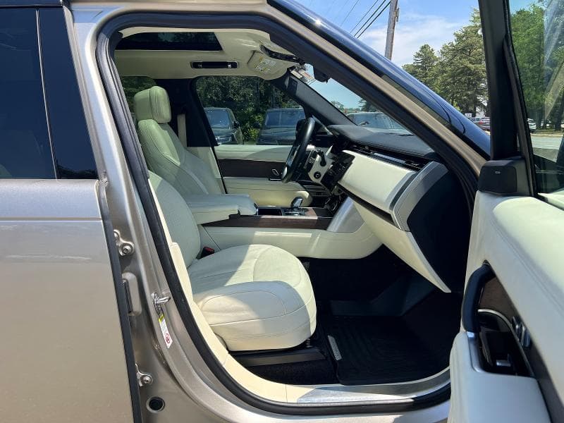 2023 LAND ROVER RANGE ROVER SE 5