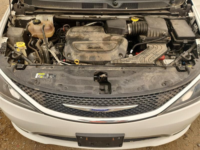 2020 CHRYSLER PACIFICA LIMITED 12