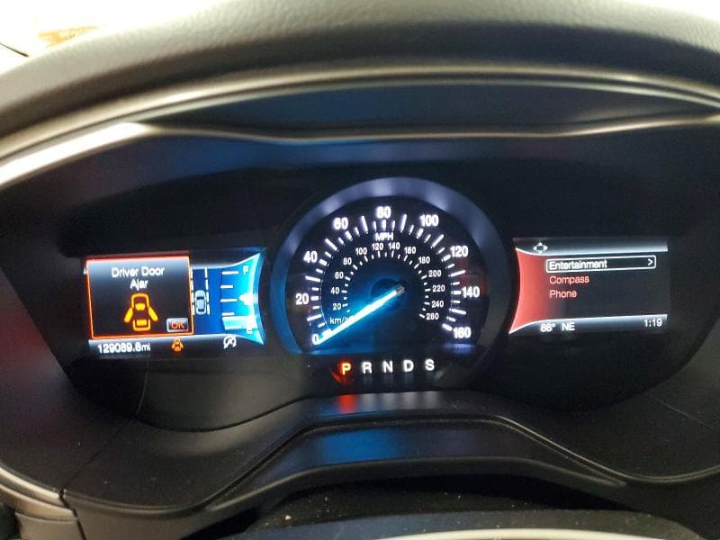 2019 FORD FUSION SE 9