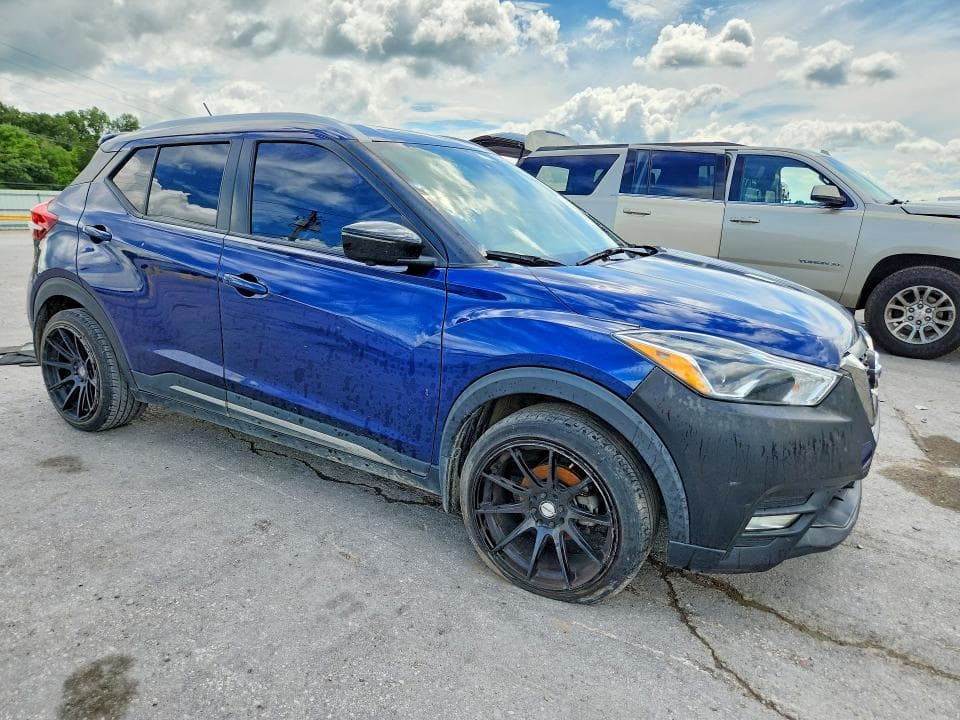 2020 NISSAN KICKS SR SR 4