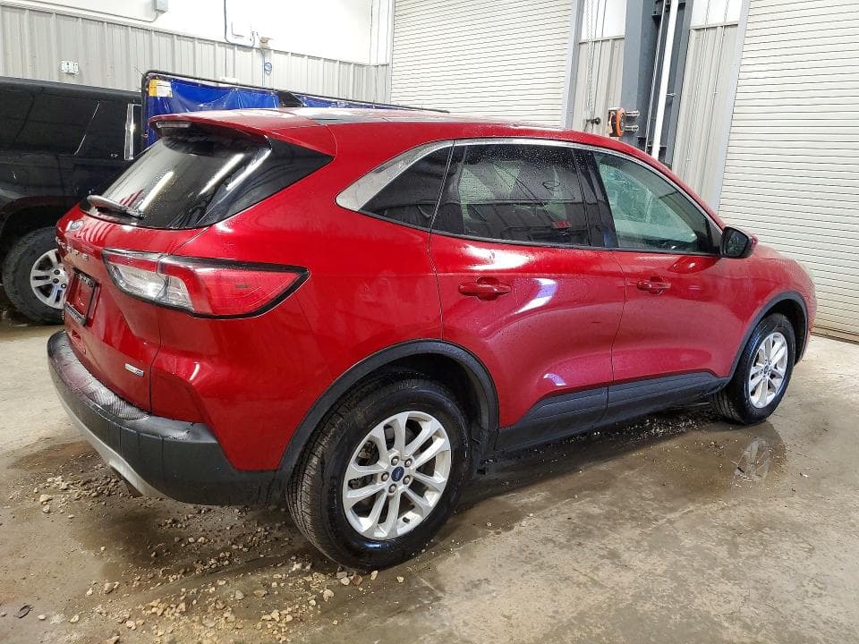 2020 FORD ESCAPE SE 3