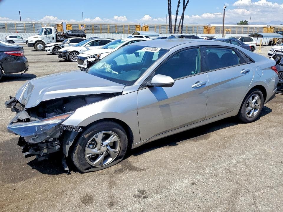 2022 HYUNDAI ELANTRA SE - 1