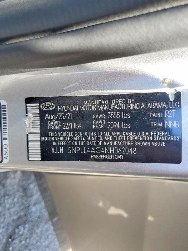 2022 HYUNDAI ELANTRA SE 13