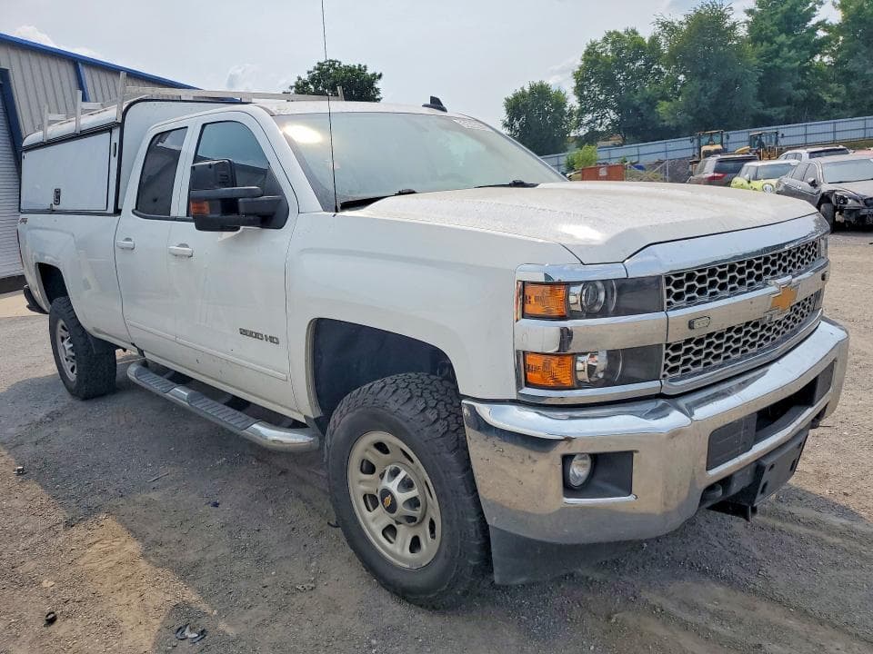 2019 CHEVROLET SILVERADO K2500 HEAVY DUTY LT 4