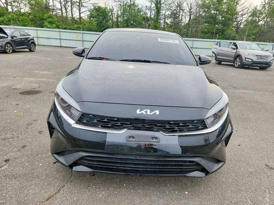 2024 KIA FORTE LXS 5