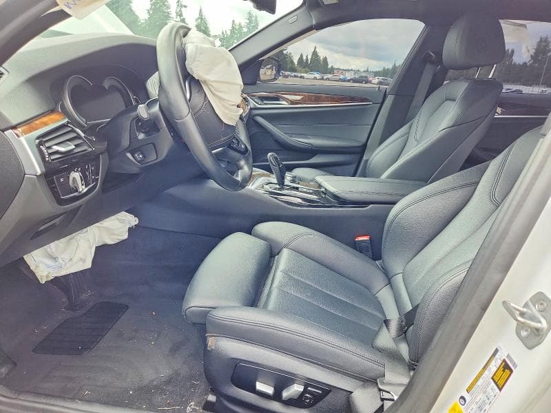 2018 BMW 530XE 7