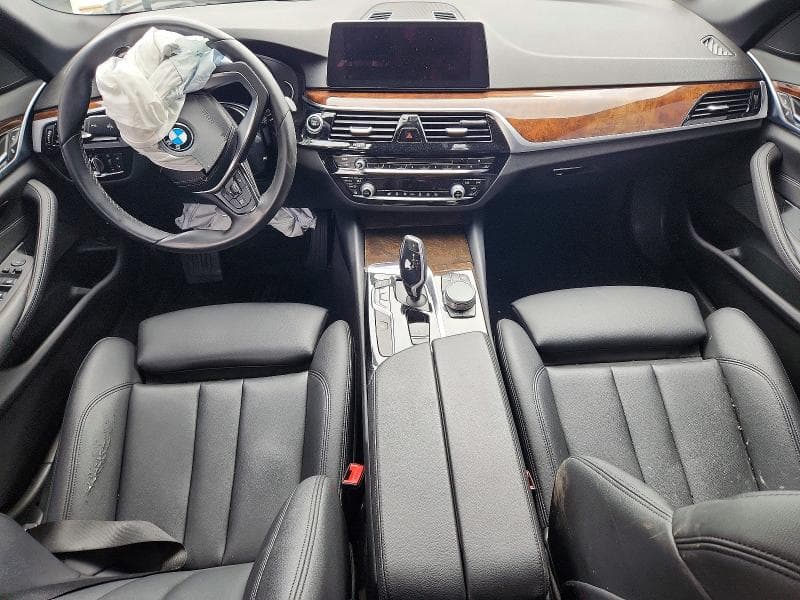 2018 BMW 530XE 8