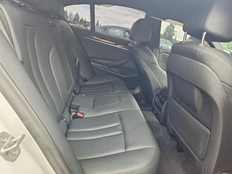 2018 BMW 530XE 10
