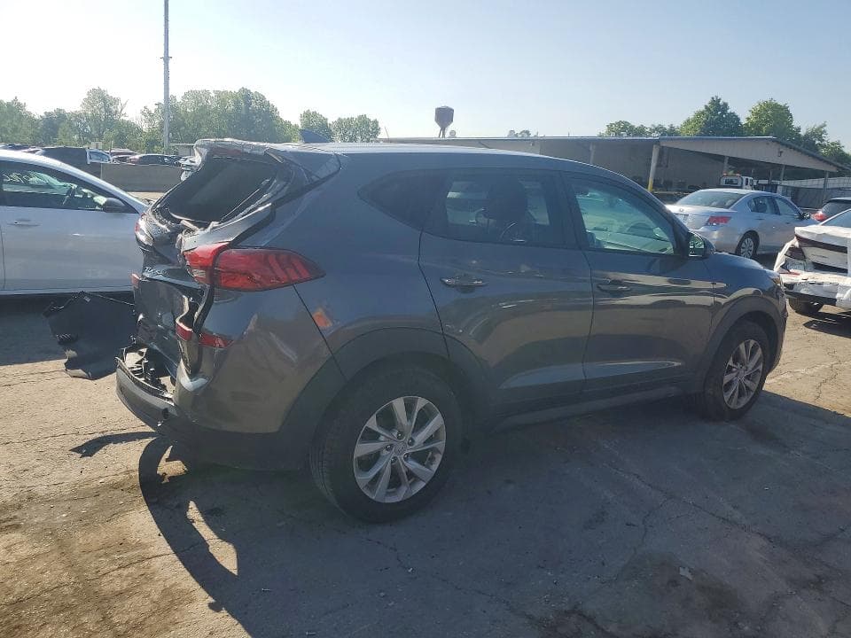 2020 HYUNDAI TUCSON SE 3