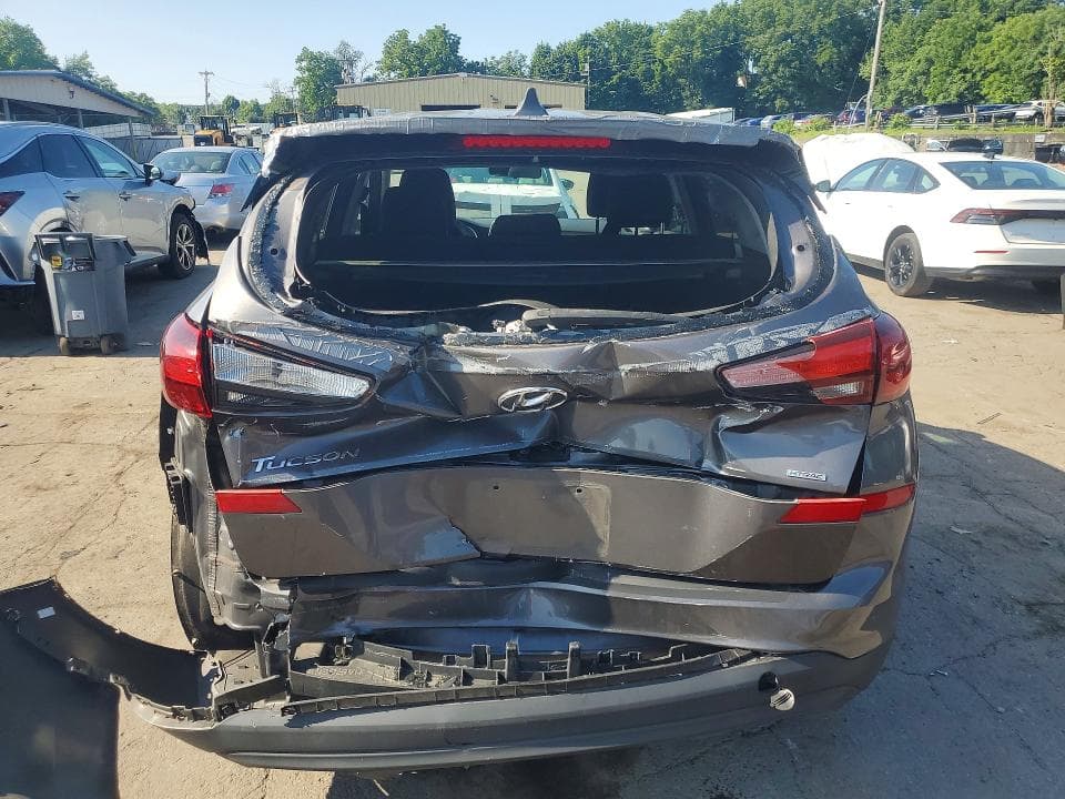 2020 HYUNDAI TUCSON SE 6