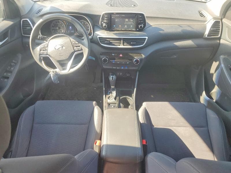 2020 HYUNDAI TUCSON SE 8