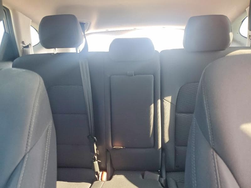 2020 HYUNDAI TUCSON SE 10