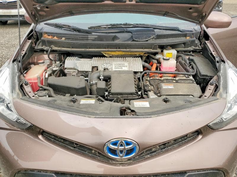 2017 TOYOTA PRIUS V FOUR 12