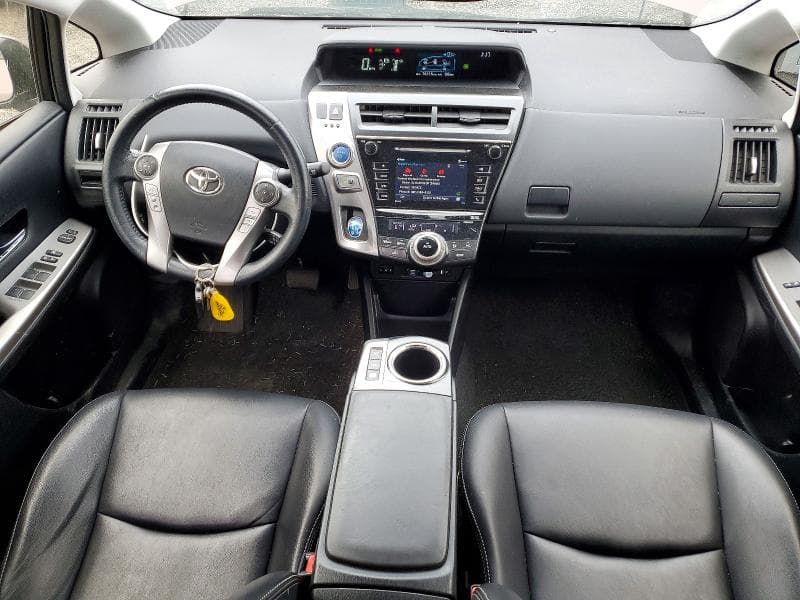 2017 TOYOTA PRIUS V FOUR 8