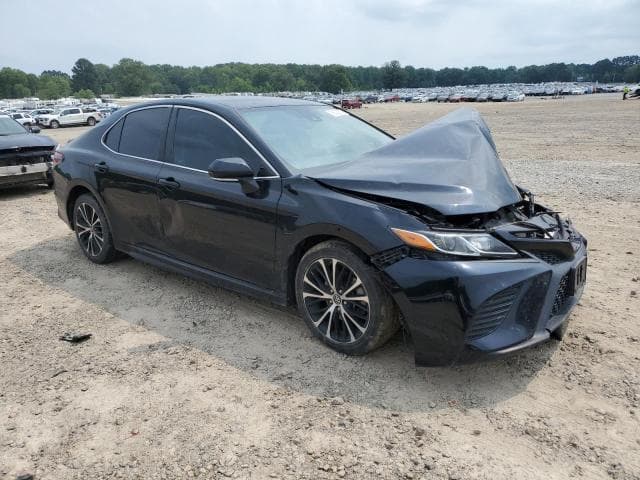 2018 TOYOTA CAMRY L L 4