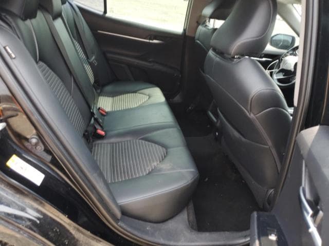 2018 TOYOTA CAMRY L L 10