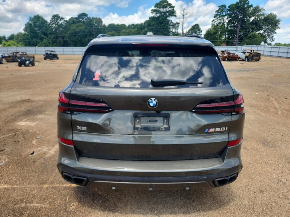 2024 BMW X5 M60I 6