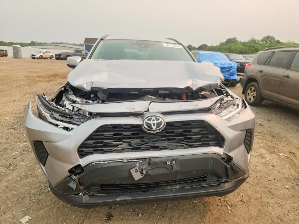 2025 TOYOTA RAV4 LE 5