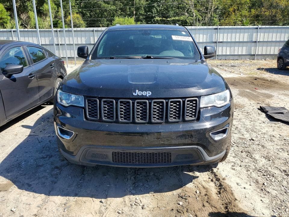 2017 JEEP GRAND CHEROKEE LAREDO 5