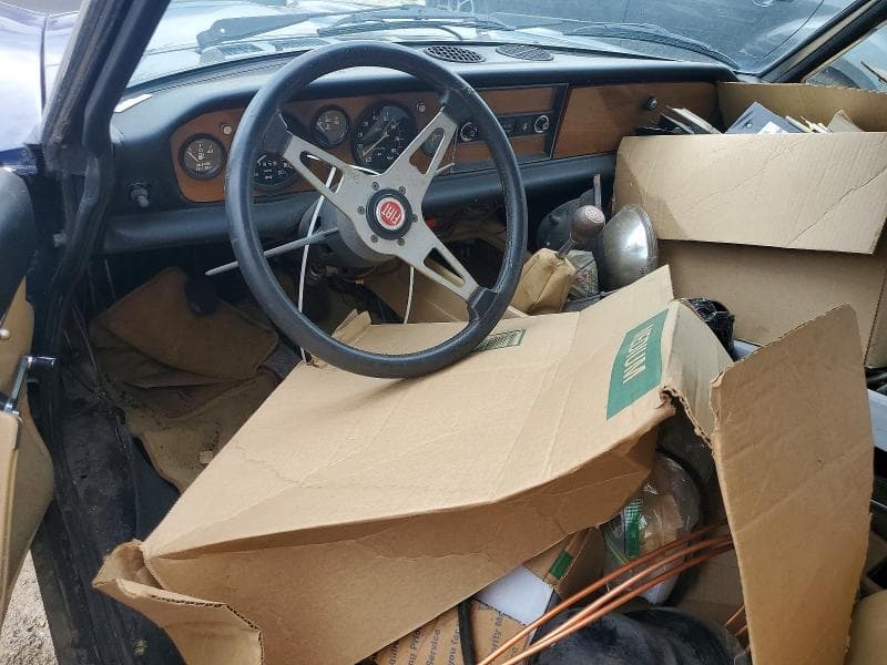 1982 FIAT 124 SPIDER 8