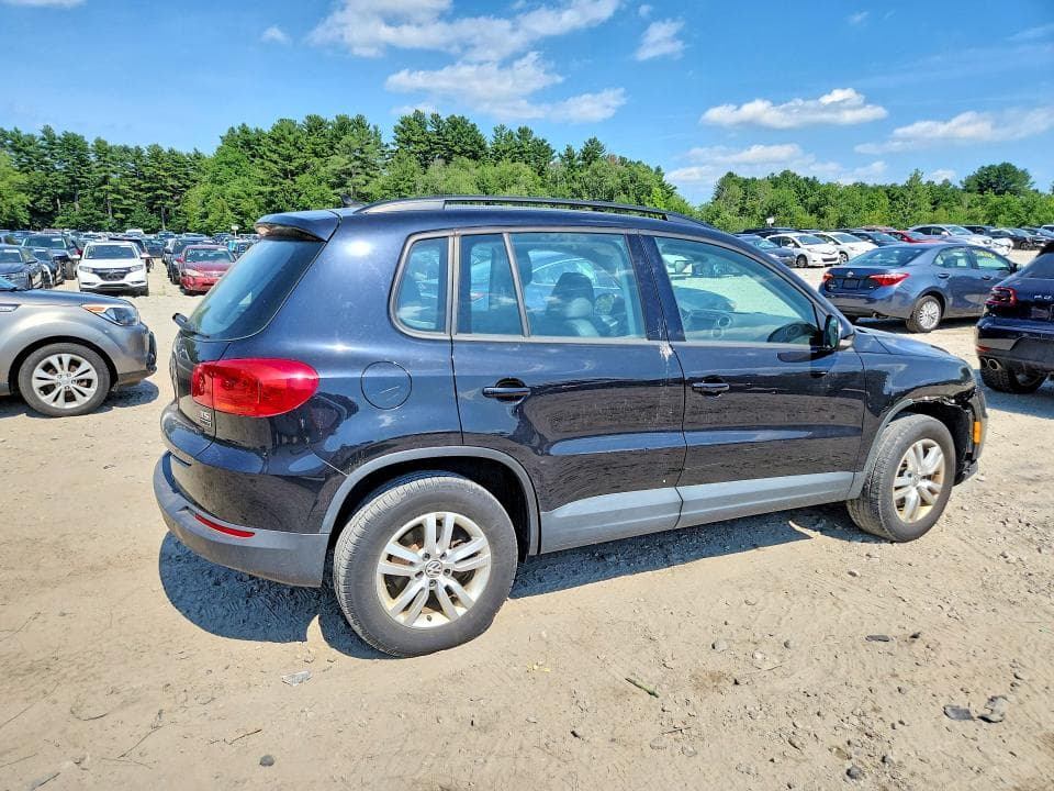 2017 VOLKSWAGEN TIGUAN S 3