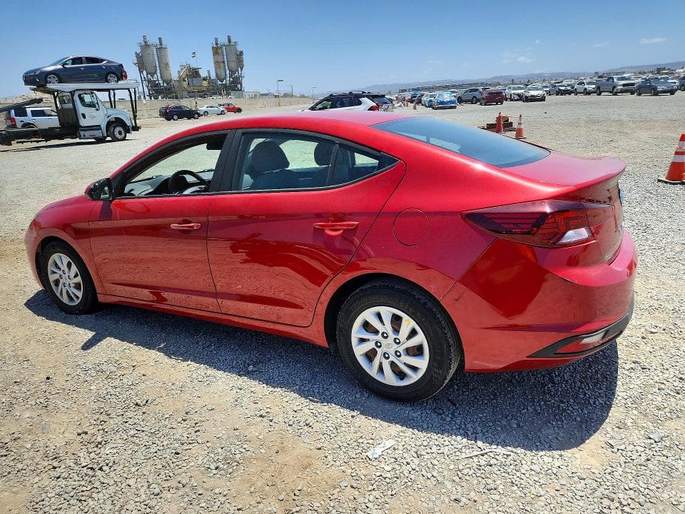 2020 HYUNDAI ELANTRA SE 2