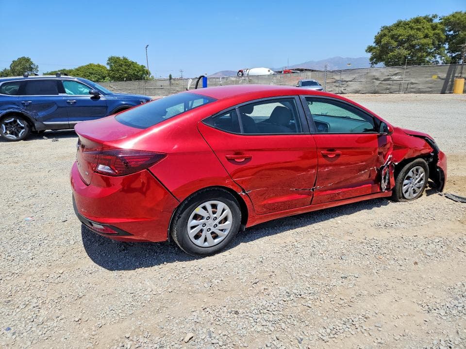 2020 HYUNDAI ELANTRA SE 3