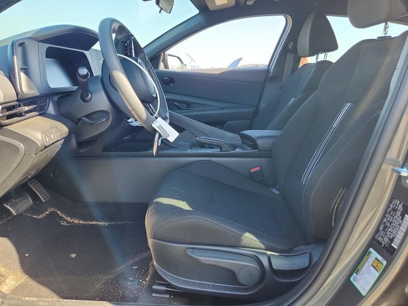 2025 HYUNDAI ELANTRA SEL SPORT 7