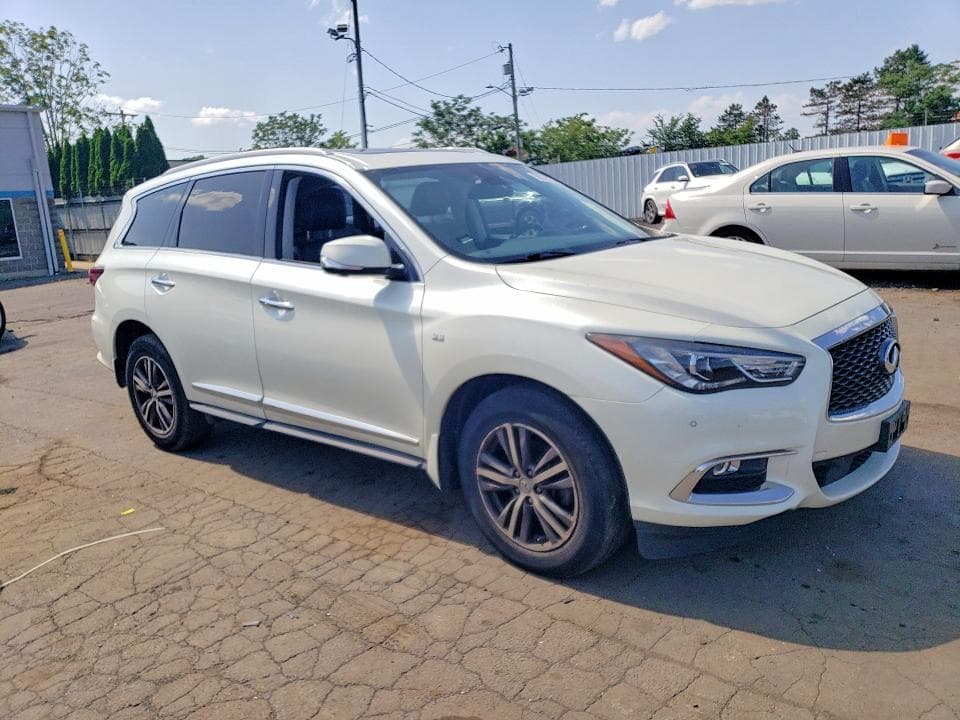 2018 INFINITI QX60 BASE 4