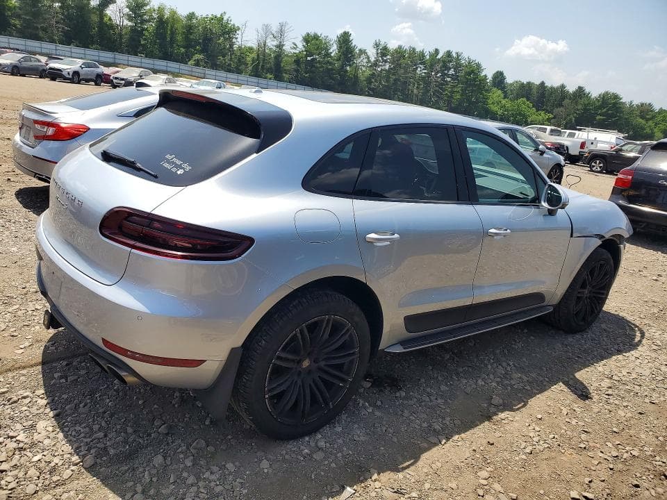2018 PORSCHE MACAN S 3