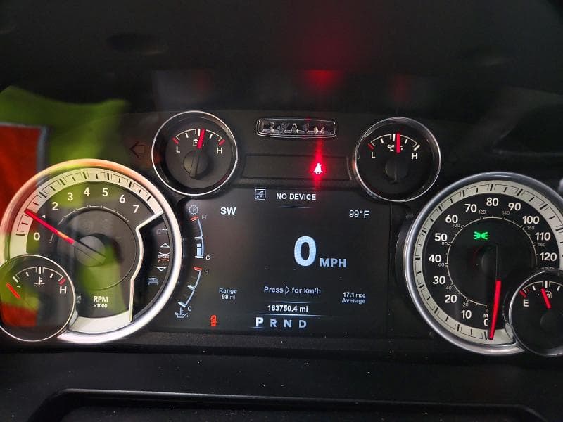 2017 RAM 1500 LARAMIE 9