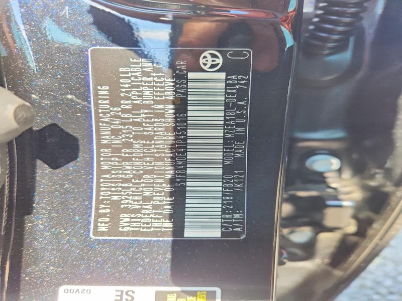 2026 TOYOTA COROLLA LE 12