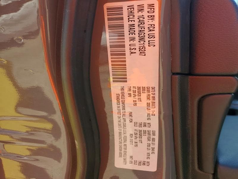 2022 JEEP GRAND CHEROKEE LAREDO E 13