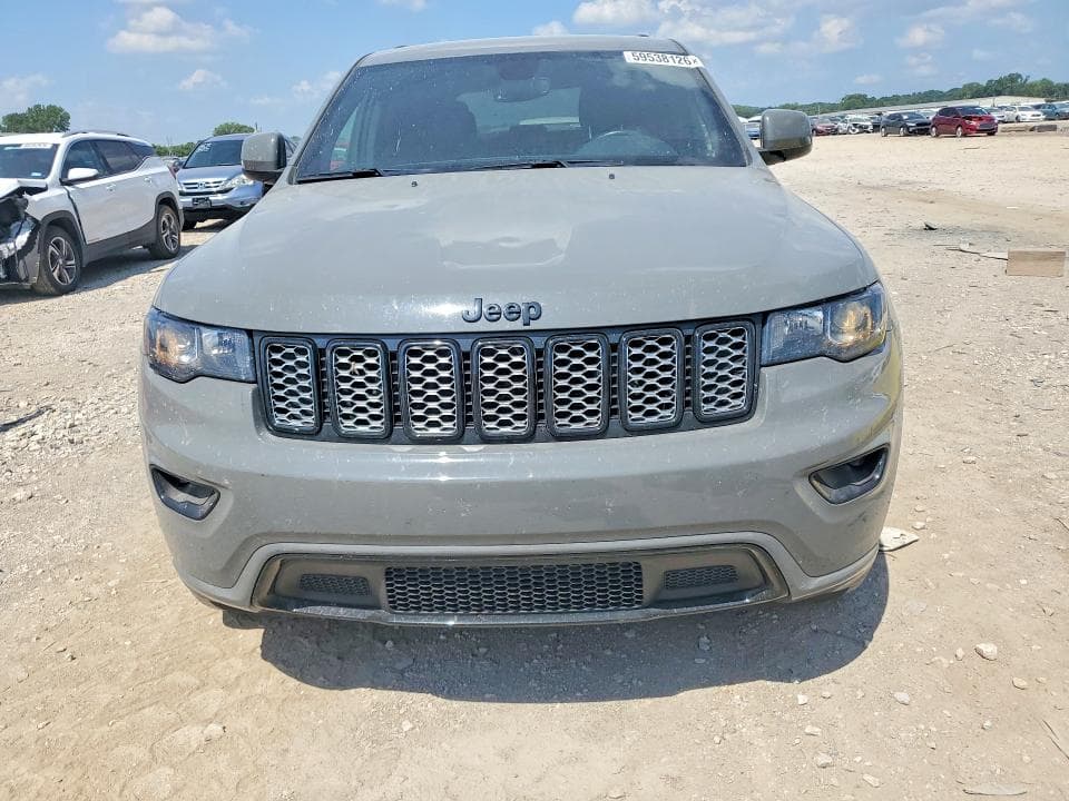 2022 JEEP GRAND CHEROKEE LAREDO E 5