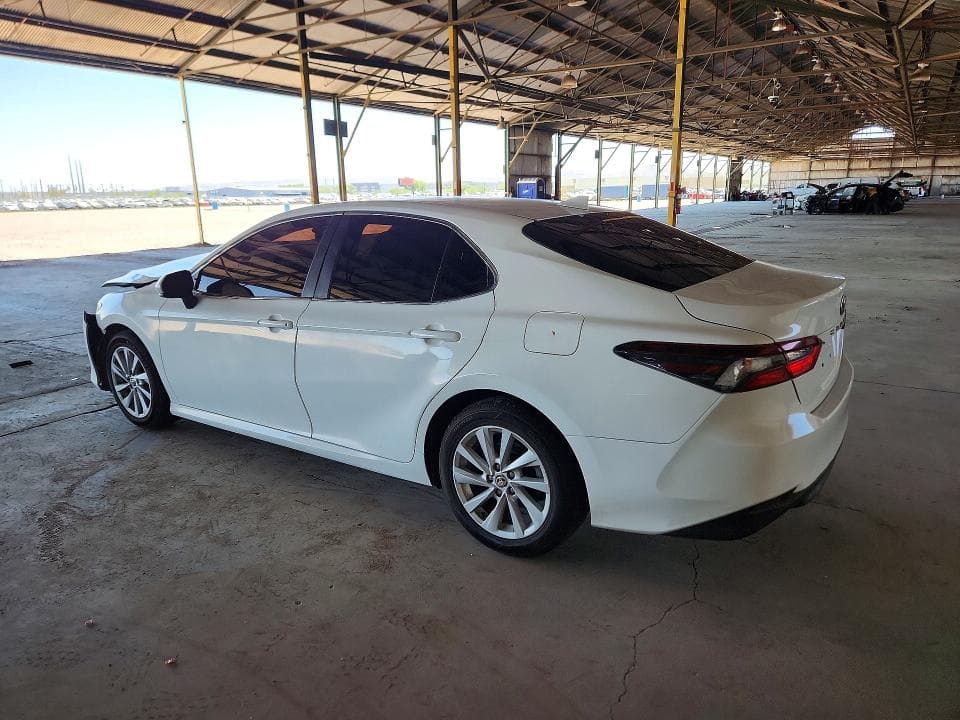 2021 TOYOTA CAMRY LE 2