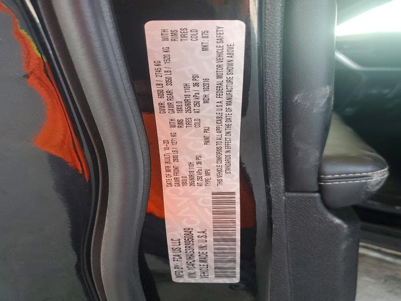 2024 JEEP GRAND CHEROKEE LAREDO 12