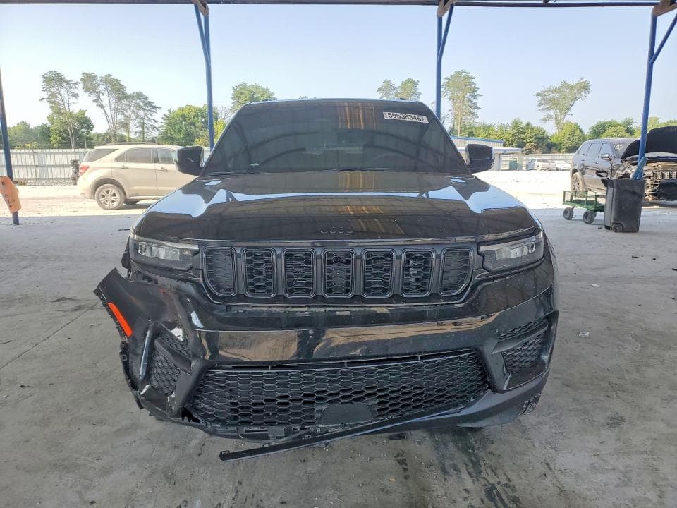 2024 JEEP GRAND CHEROKEE LAREDO 5