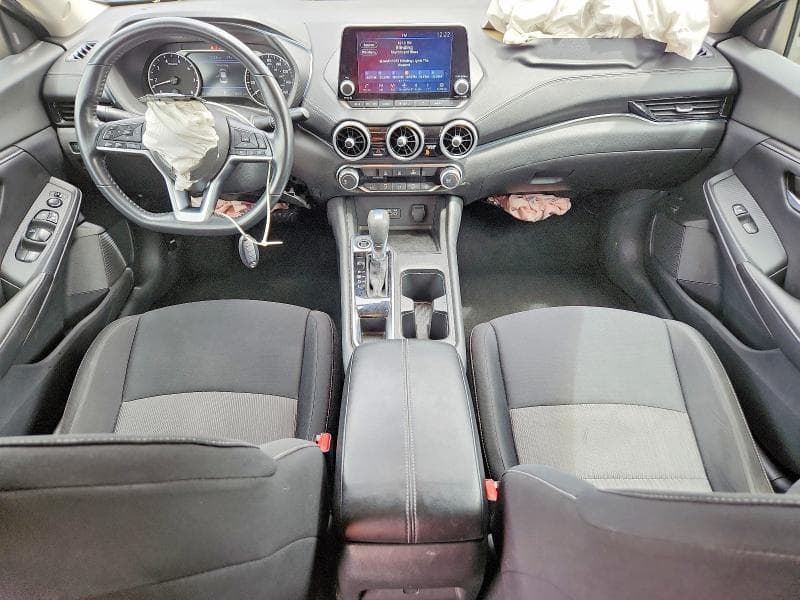 2022 NISSAN SENTRA SV 8
