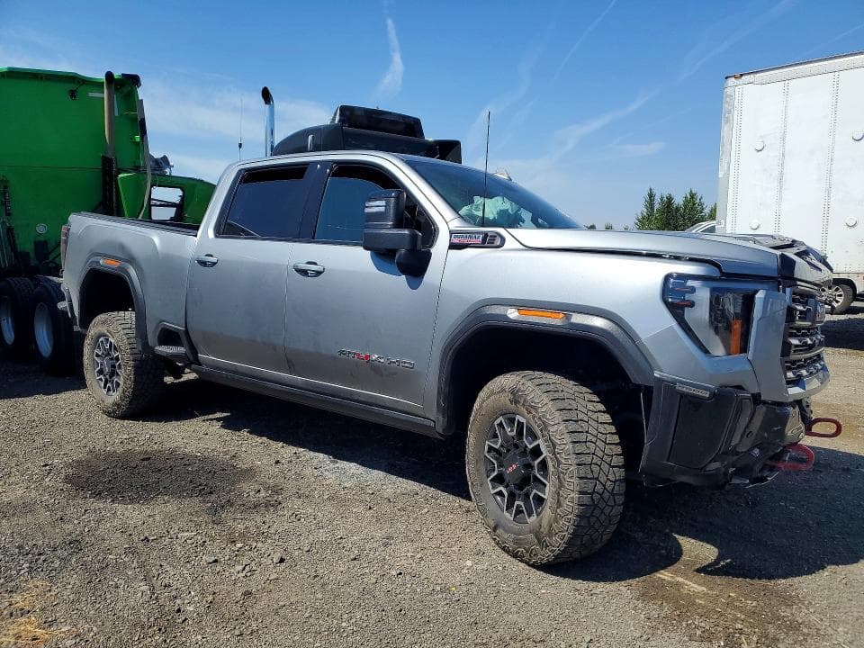 2025 GMC SIERRA K2500 AT4X 4